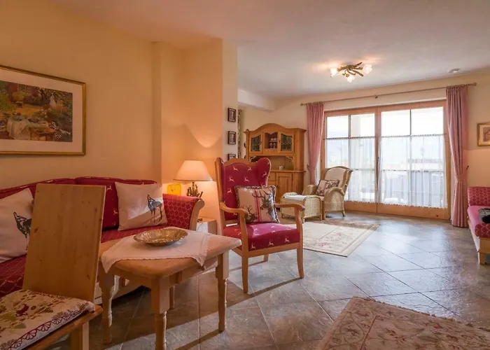 Bergkristall Apartman *